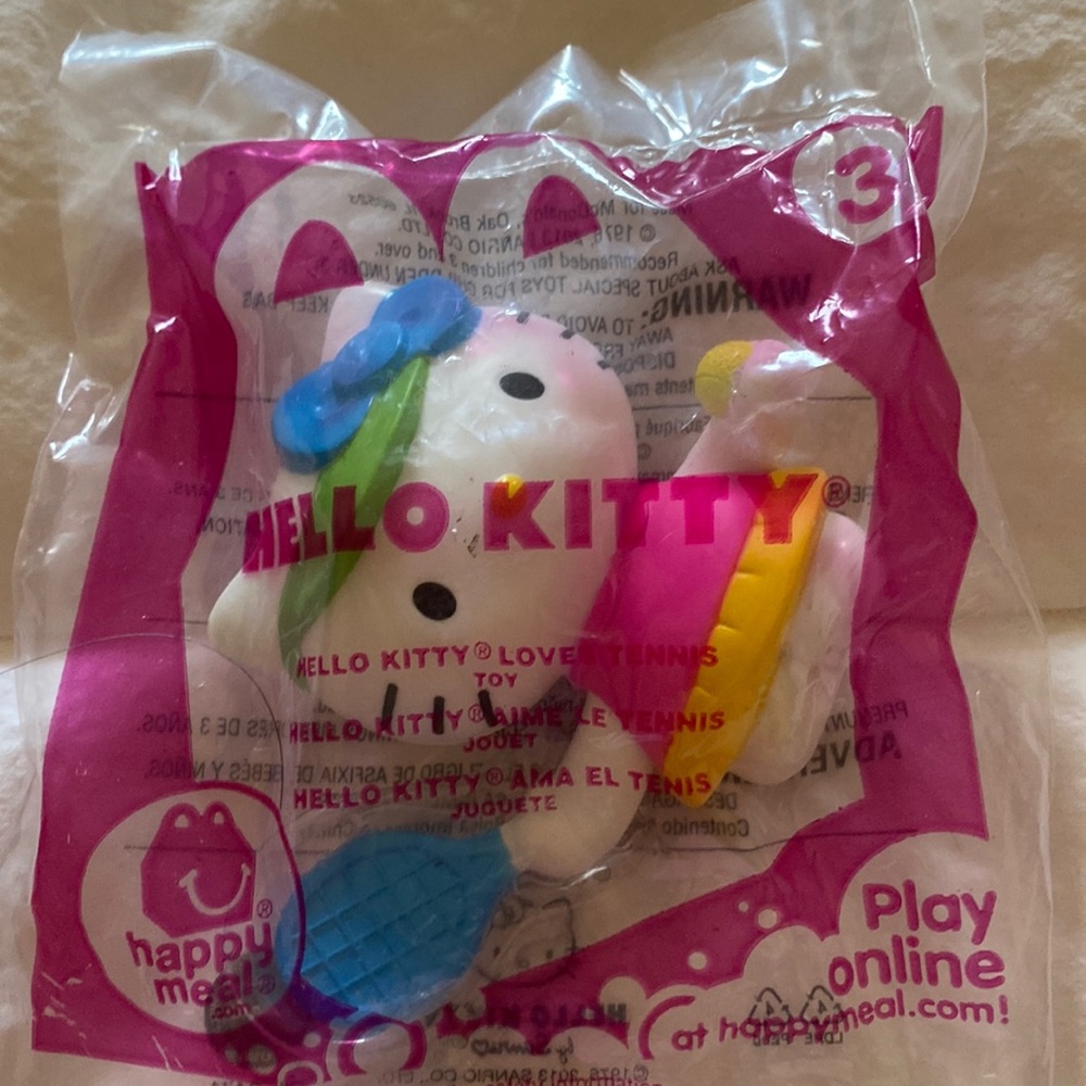 McDonald’s Hello Kitty loves tennis
